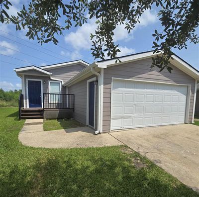 Thumbnail for 16043 Clarke Springs Drive, Houston