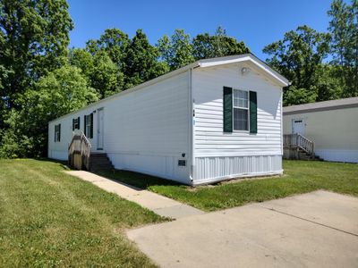Thumbnail for 14 Birch Crest Dr., Flint