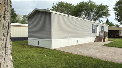 Thumbnail for 803 Carriage Lane Estate, Streator