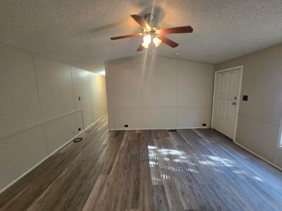 Thumbnail for 310 Hester Ave, #230, Donna