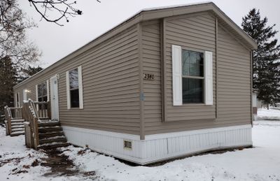 Thumbnail for 2340 Fredonia, Flint