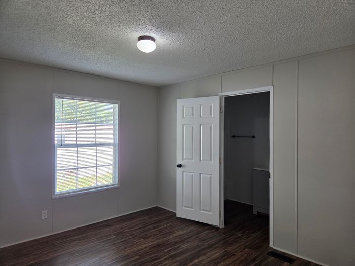 Vermillion MH and RV Park - Unit 108 - Bedroom