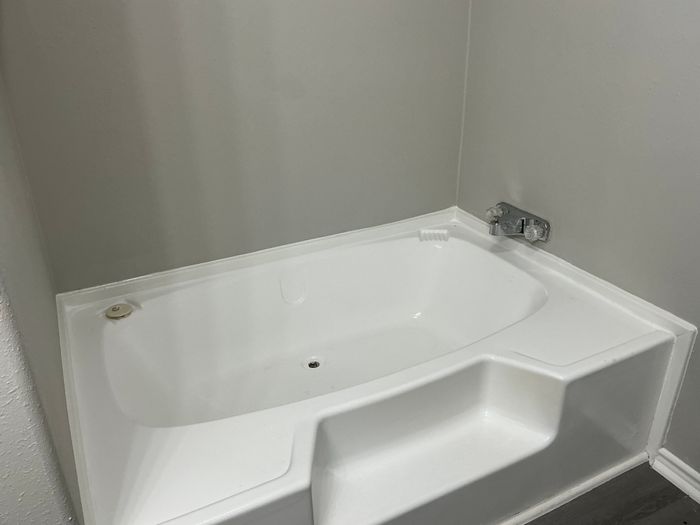 Clarke Springs - Unit 16010M - Interior, Bathroom