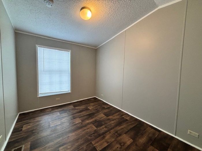 Fort Wayne MHC - Unit 870 - Interior, Bedroom