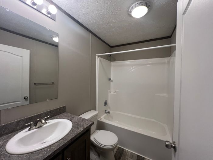 Alliance Meadows - Unit D28 - Interior, Bathroom