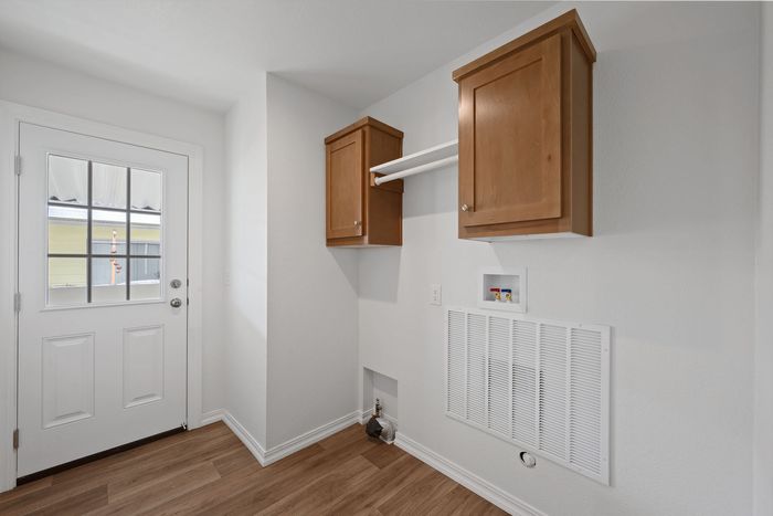 The Lakes at Hemet West - Unit 62 - Entryway
