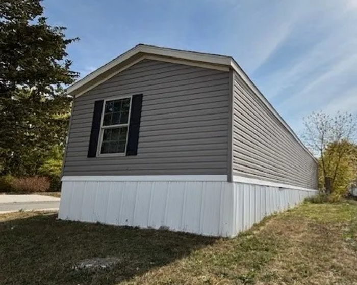 Fort Wayne MHC - Unit 716 - Exterior