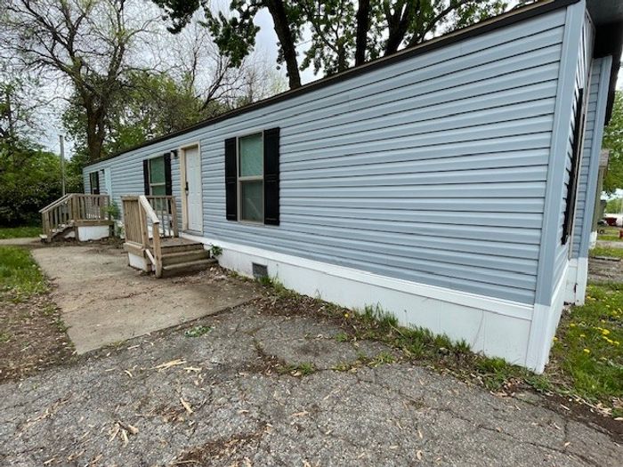 Coachlight Village South (CLS) - Unit 10 - Exterior
