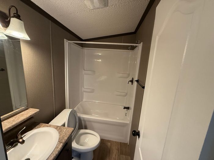 Shady Acres MH & RV Resort - Unit 221 - Bathroom