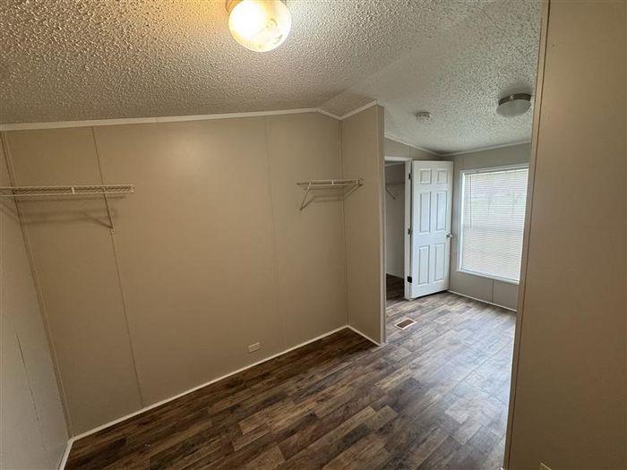 Fort Wayne MHC - Unit 311 - Bedroom