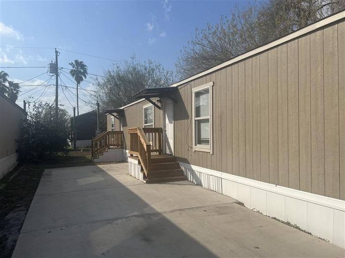 Shady Acres MH & RV Resort - Unit 122 - Exterior