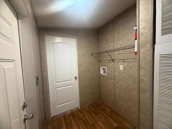 Magnolia Village - Unit 486 - Entryway