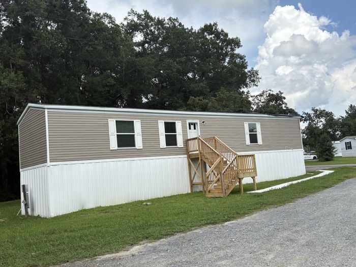 Pleasant Ridge MHP - Unit 120S - Exterior, Street View