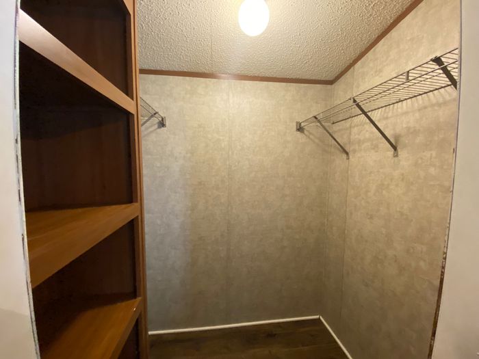 Woodward Estates MHP - Unit 60