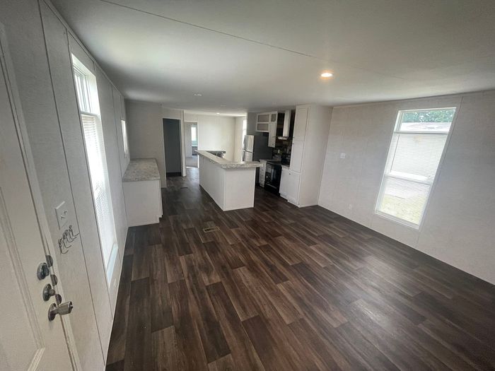 Dry Creek - Unit 10 - Interior