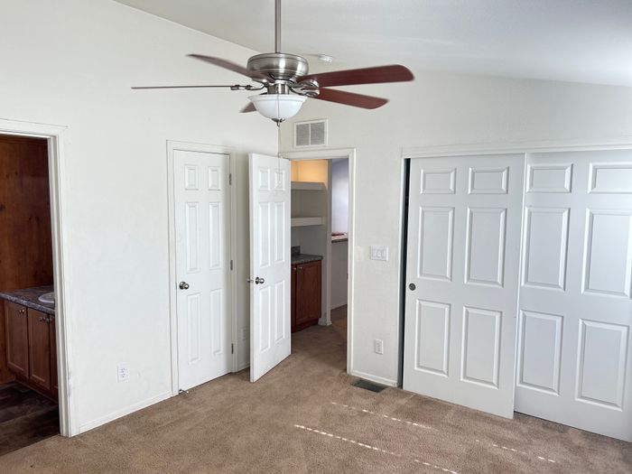 Villa Juanita MHC - Unit 72 - Interior