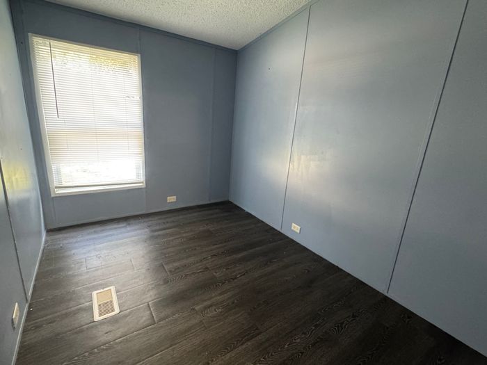 Eagles MHP - Unit 214 - Interior