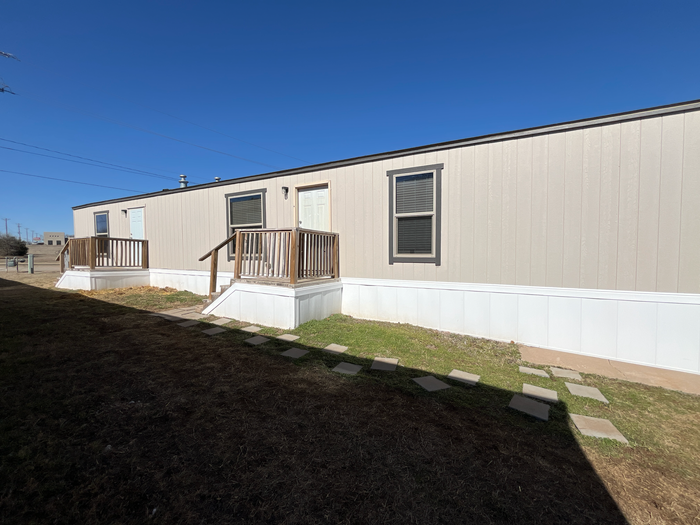Eastern Villa MHP OK - Unit 21 - Exterior