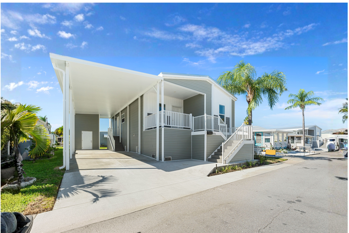 Harbor Lights Club - Unit 128 - Exterior