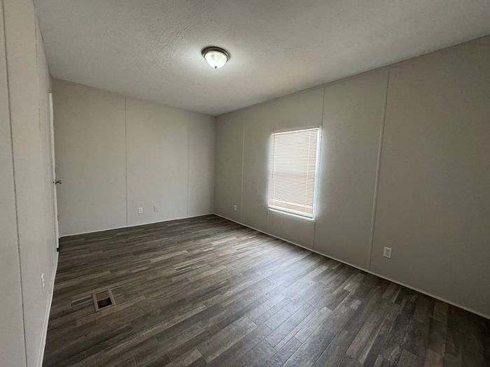 Countryside Estates KS - Unit E10 - Interior