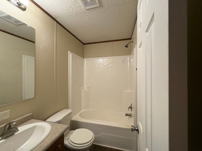The Orchards/Paradise - Unit 55 - Bathroom