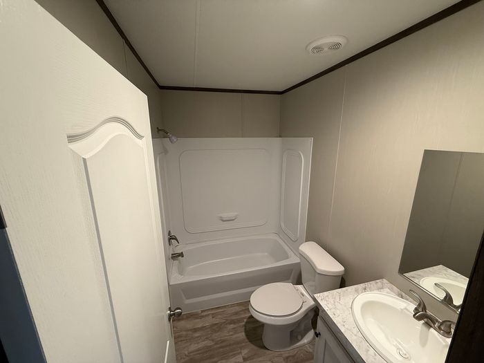 Dry Creek - Unit 161 - Bathroom