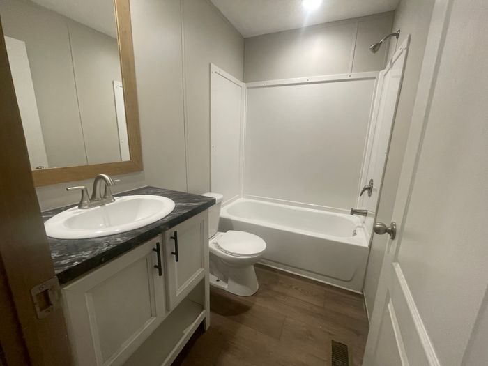 Ashland Heights - Unit 118 - Bathroom
