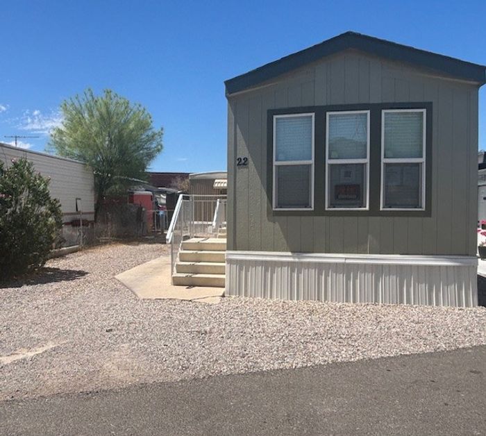 Desert Breeze - Unit 22 - Exterior