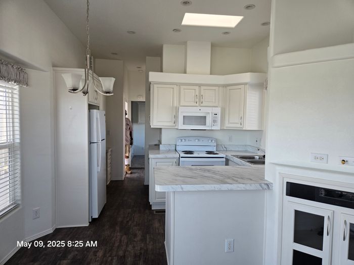 Parkhaven Estates - Unit 047S - Kitchen