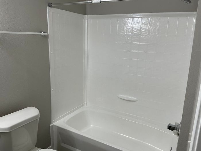 Clarke Springs - Unit 15870C - Bathroom