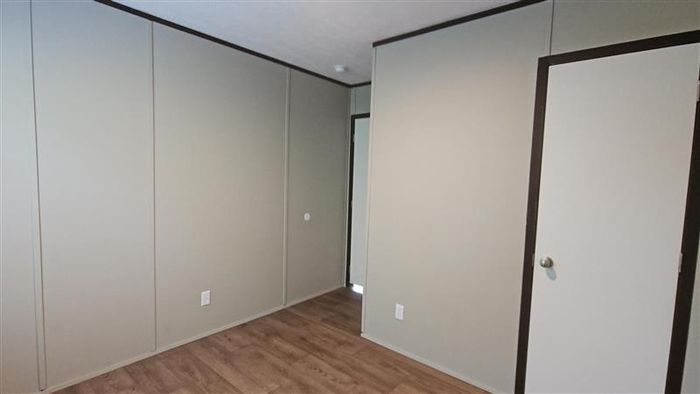 Sunnyvale Estates MHP - Unit 82 - Bedroom
