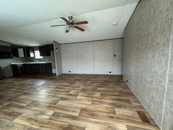 Gateway RV - Unit 452 - Interior