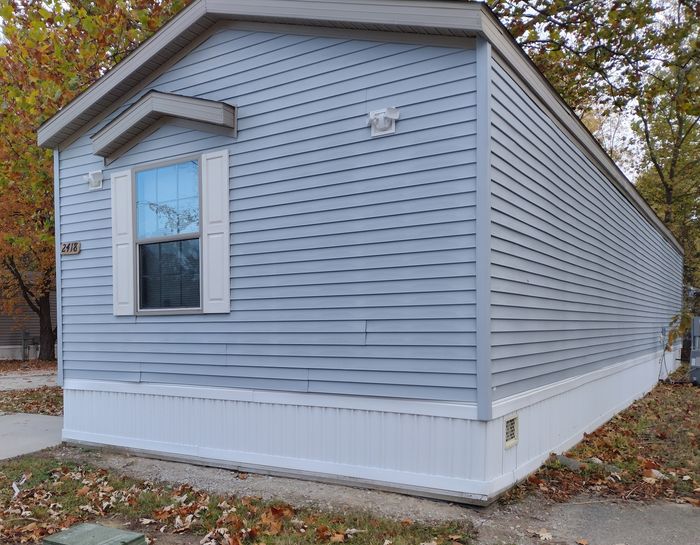 Pasadena MHC - Unit GEN2418 - Exterior