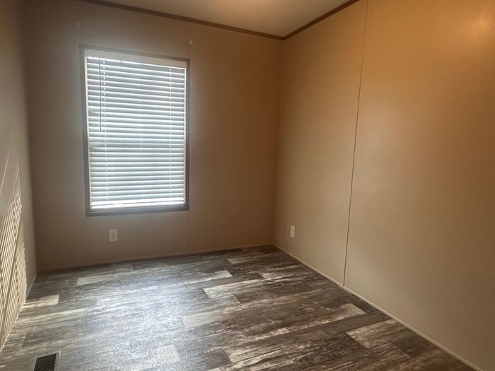 Pasadena MHC - Unit FRE2345 - Bedroom