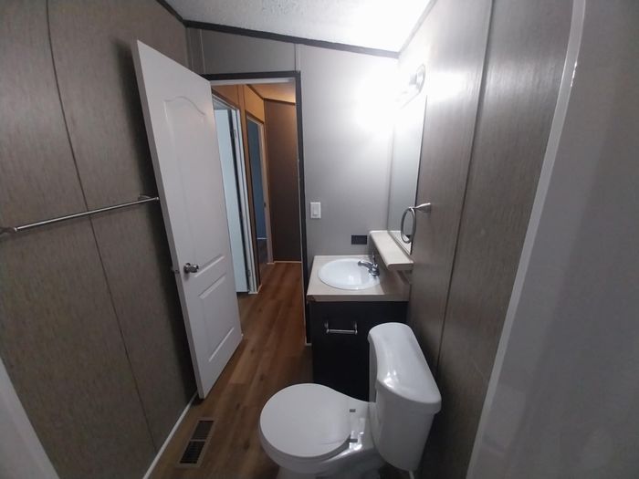 Sleepy Hollow - Unit 55 - Bathroom