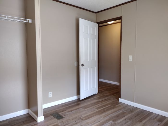 Birchwood MHP - Unit 130 - Bedroom