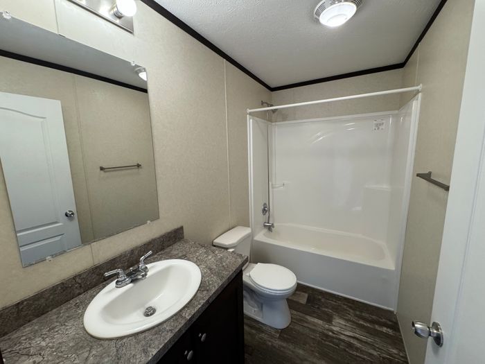 Alliance Meadows - Unit F10 - Bathroom