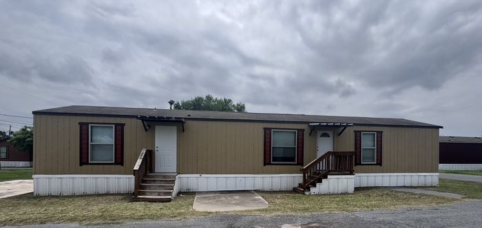 Magnolia Village - Unit 462 - Exterior, Street View