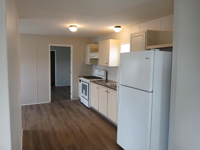 Pine Crest - Unit 48 - Kitchen