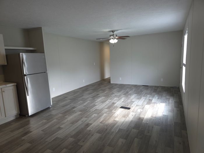 Vermillion MH and RV Park - Unit 219 - Interior