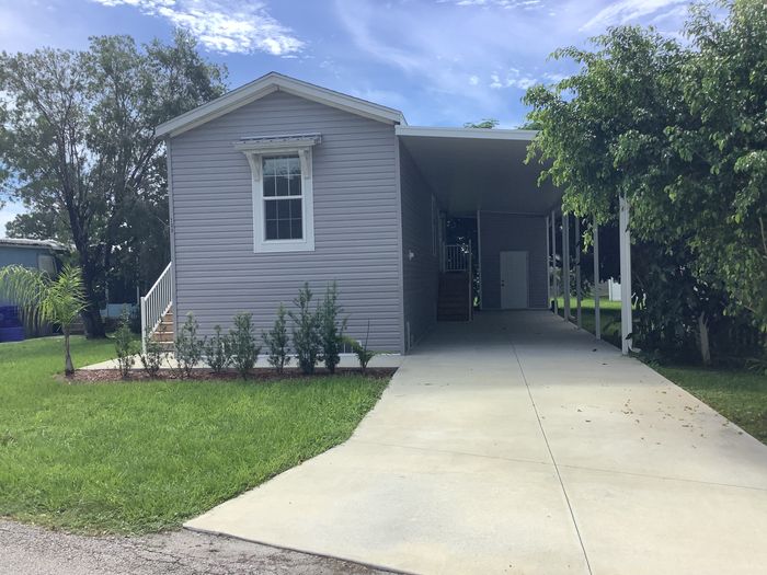 Lakewood Village MHC and RV Resort - Unit 260 - Exterior