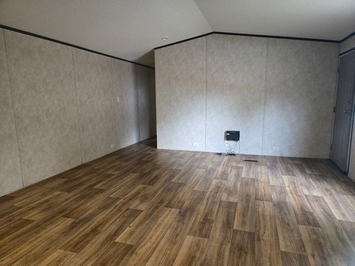 Bluegrass Meadows - Unit D20 - Interior