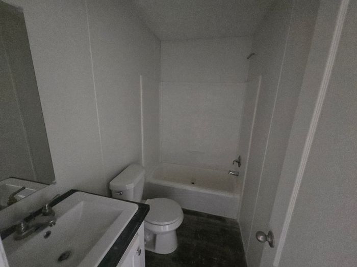 Tara MHP - Unit MRE25 - Bathroom