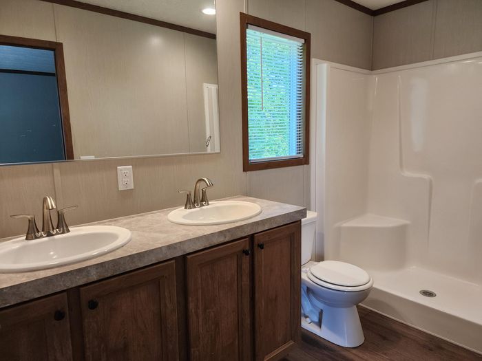 Plum Creek - Unit 33SP - Bathroom