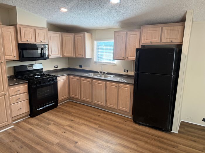 Coachlight Village South (CLS) - Unit A25CS - Kitchen