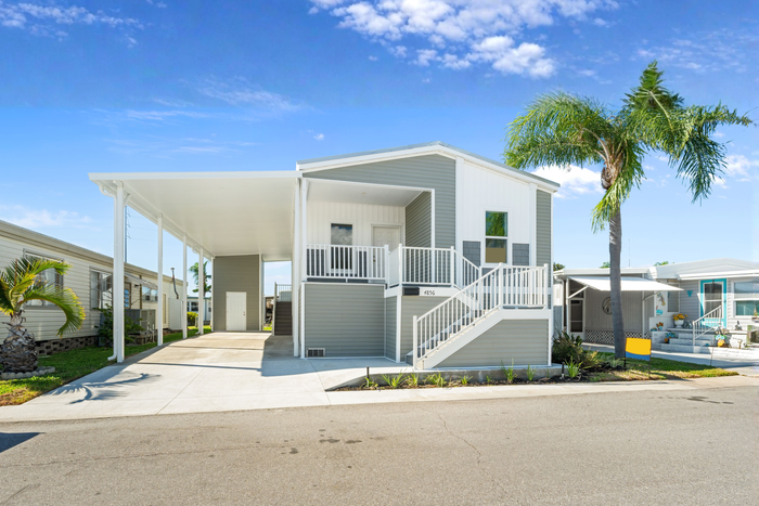 Harbor Lights Club - Unit 128 - Exterior