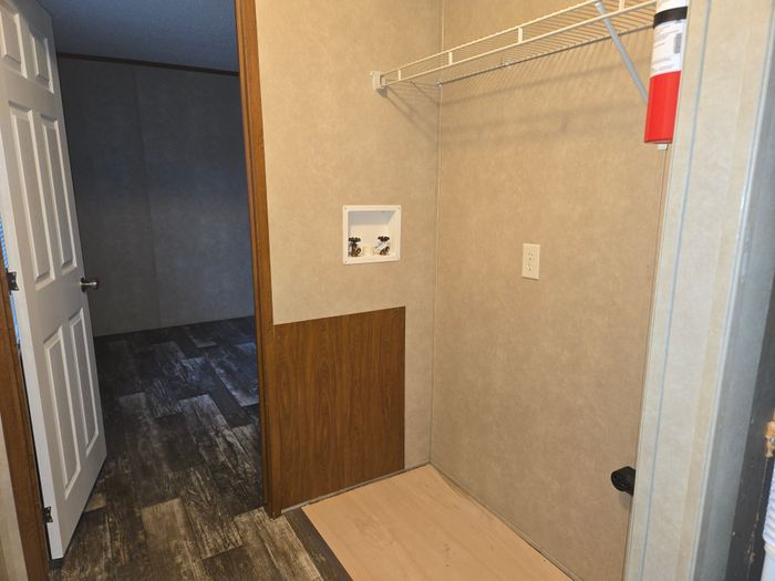 Saginaw Villas - Unit GE2816 - Entryway