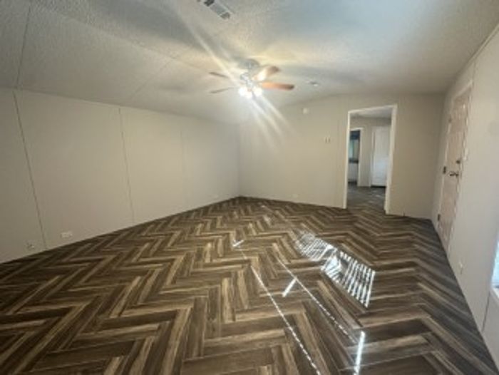 Rolling Hills MHP - Unit 108 - Interior