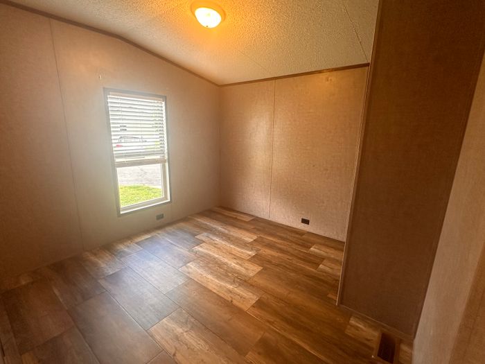 Crestview MHC OK - Unit B818 - Interior