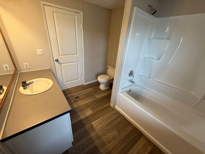 Dry Creek - Unit 144 - Bathroom